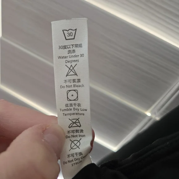 Halara everyday 2 piece backless activity dress & shorts perfection black Medium - Picture 9 of 9